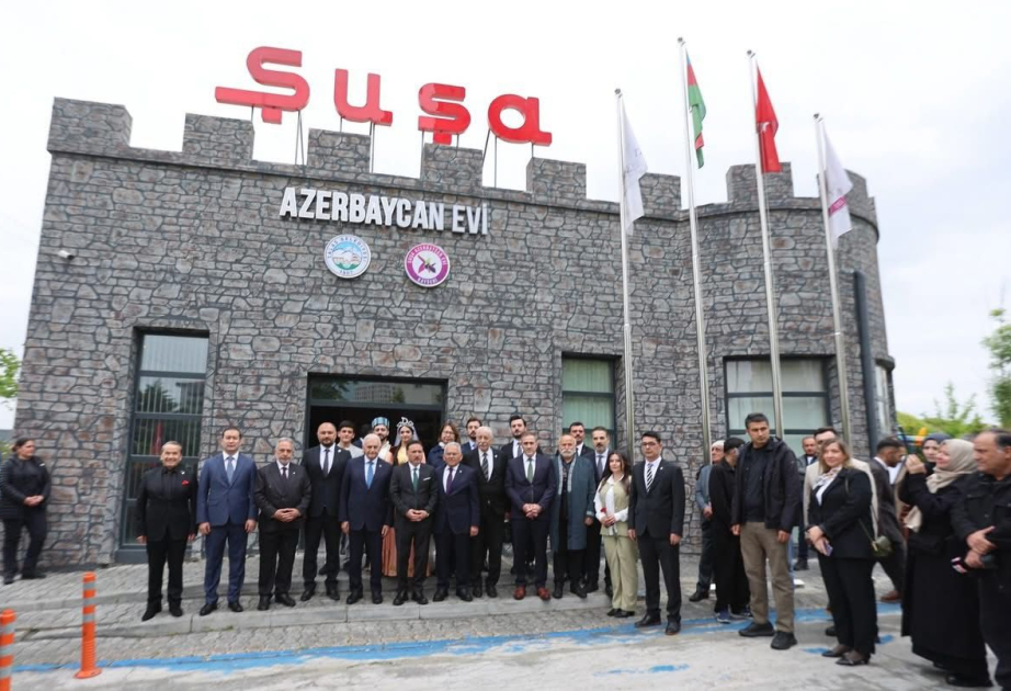 TDT Ağsaqqallar Şurasının sədri Kayseridə “Şuşa Azərbaycan Evi”ni ziyarət edib
