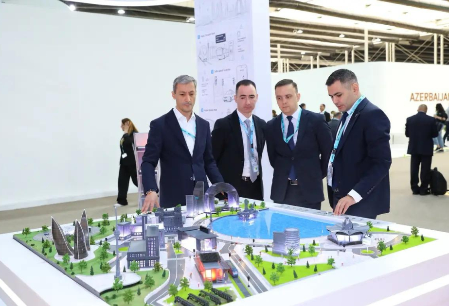 XRİTDX WUF13-də kibertəhlükəsizliyin dayanıqlı şəhərlərin inkişafındakı rolunu nümayiş etdirir