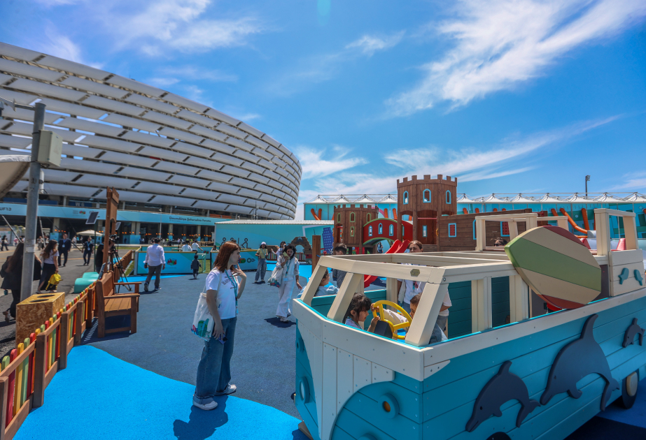 Kinder-Spielzentrum beim WUF13 FOTOS