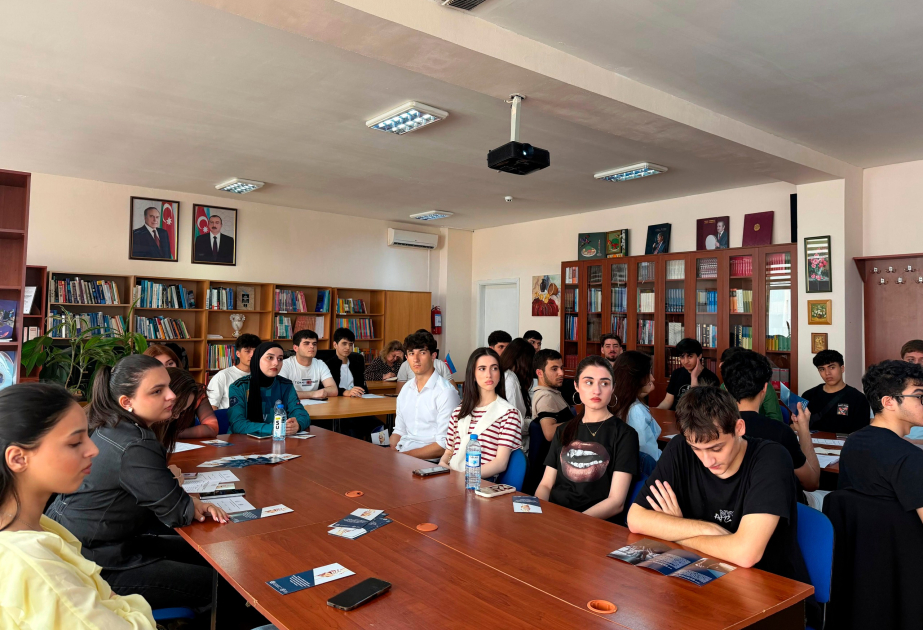 Gənclərə insan alverinin cəmiyyət üçün yaratdığı təhlükələr barədə məlumat verilib