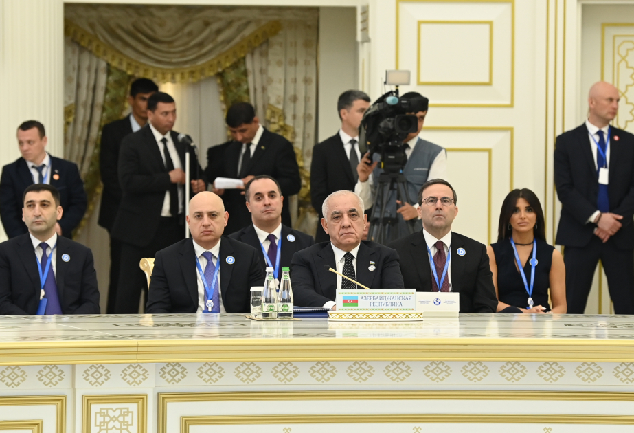 Primer Ministro participó en la reunión del Consejo de Jefes de Gobierno de la CEI en Asjabad