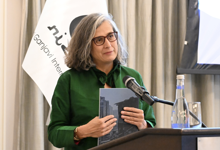 Anaclaudia Rossbach : Nous avons eu un excellent WUF13 organisé par l'Azerbaïdjan