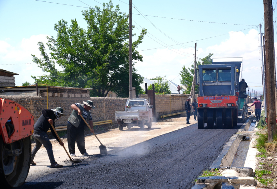Naxçıvan şəhərində 15,5 kilometrlik yolun asfaltlanmasına başlanılıb