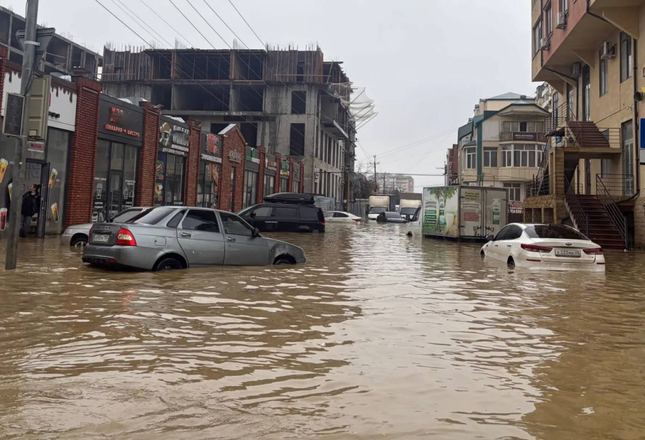 Leysan və daşqınlar Şimali Qafqazın yaşayış məntəqələrini ətraf dünyadan təcrid edib