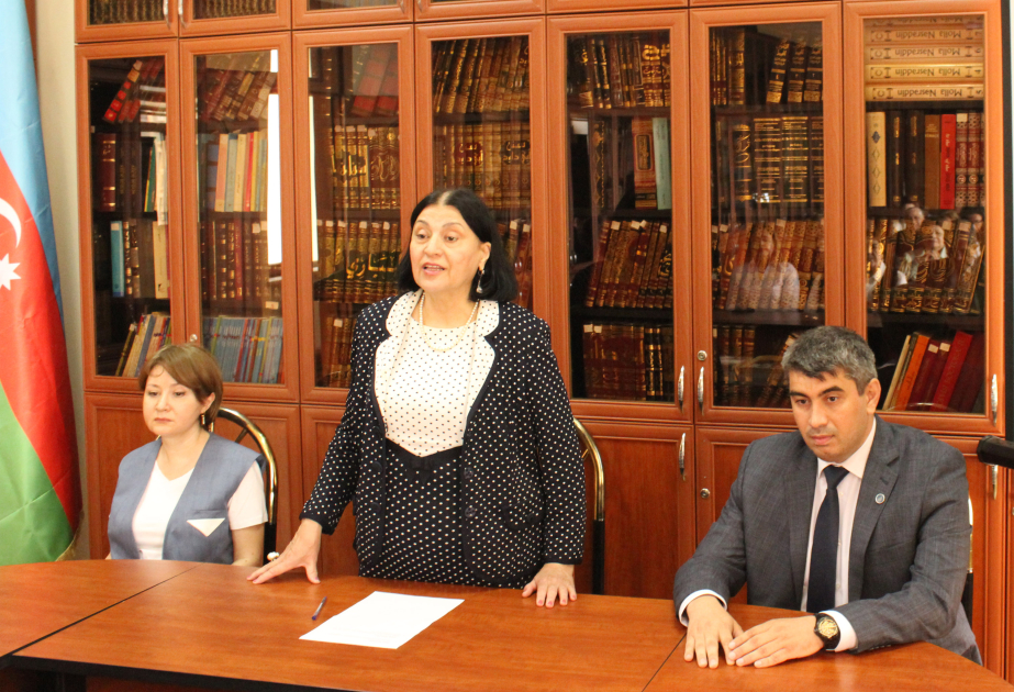 Şərqşünaslıq İnstitutunda Müstəqillik Gününə həsr edilmiş elmi sessiya