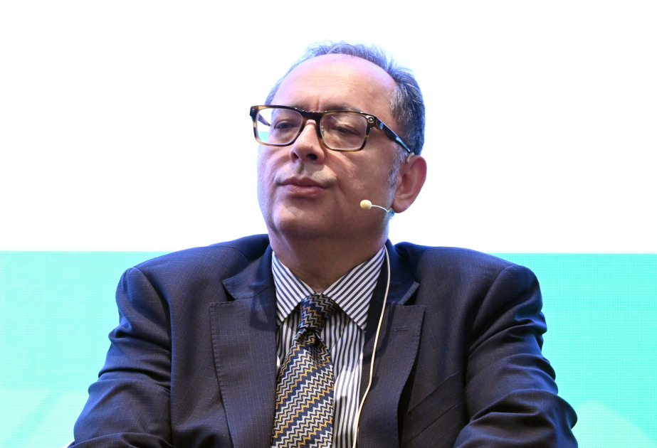 Soultan Hadjiyev : La participation active des pays africains au WUF13 contribue considérablement au succès des discussions