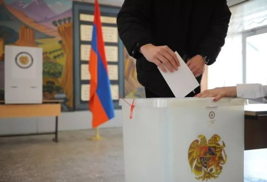 Ermənistanda siyasi qüvvələrdən biri seçki yarışından geri çəkilib