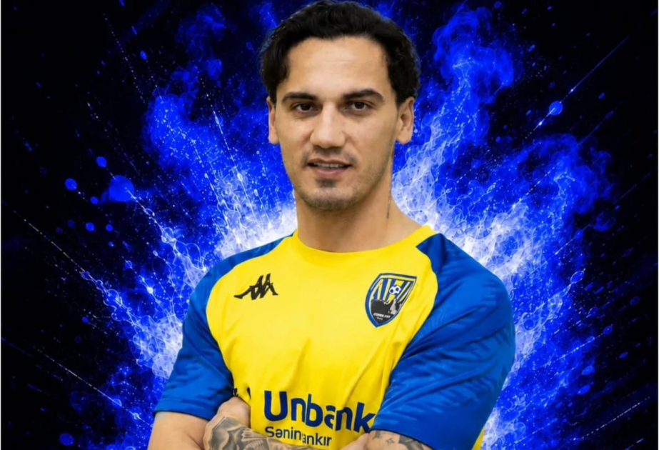 "Kəpəz" daha bir futbolçu ilə müqaviləni yeniləyib