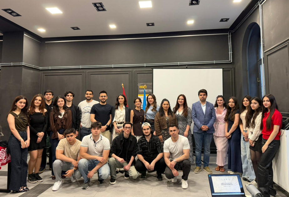 Dunay çayının sahilində Müstəqillik Gününə həsr olunmuş tədbir