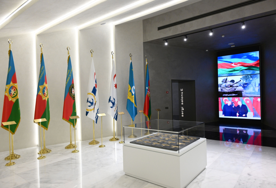 Staatliches Flaggenmuseum: Geschichte, Stolz und Sieg VIDEO