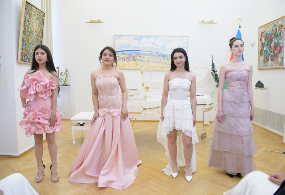 Vyanada “Kəlbəcərin zərif irsi – məfrəş“ adlı xüsusi moda nümayişi təşkil olunub