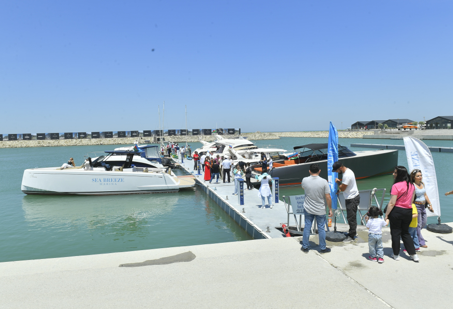 Sea Breeze Marina открыла сезон регатой и новыми направлениями водного спорта