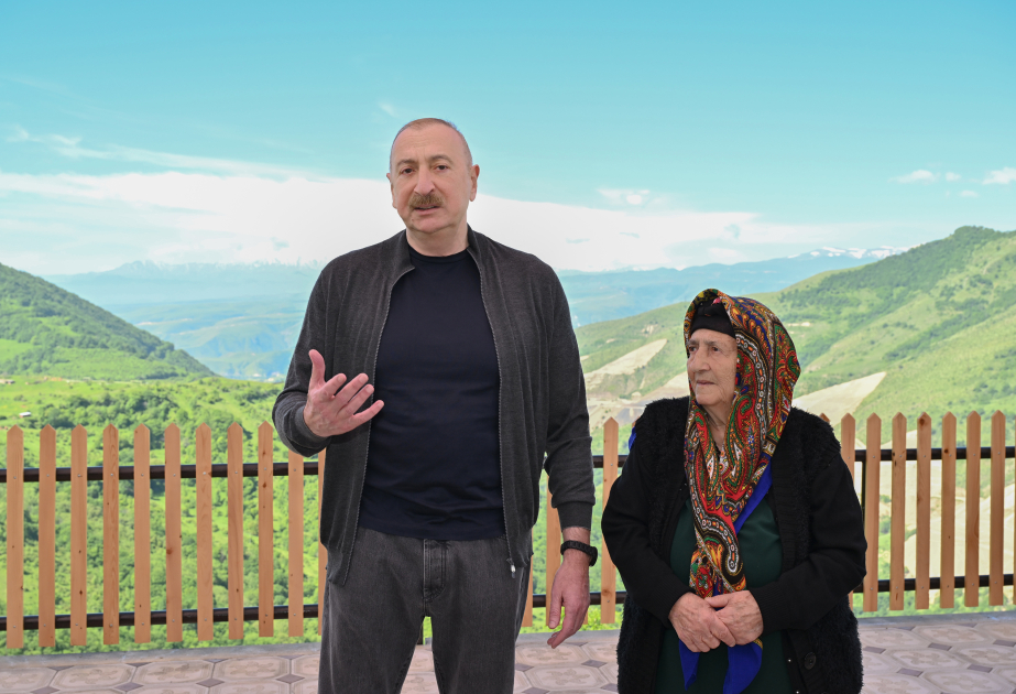 Le président azerbaïdjanais : Le Jour de l'indépendance est très cher pour chacun d'entre nous