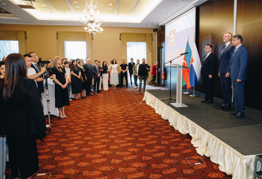 Azerbaijan’s Independence Day marked with official reception in Bratislava