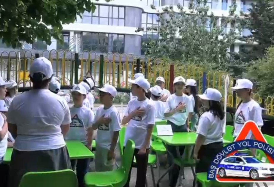 Uşaqlarla yol hərəkəti təhlükəsizliyinə dair maarifləndirici söhbətlər aparılıb VİDEO