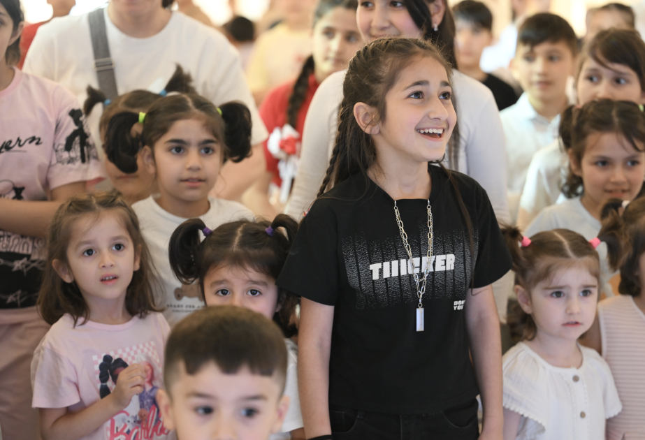“Sea Breeze”də uşaqlar üçün xeyriyyə tədbiri təşkil olunub