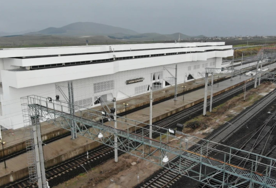 Bakı–Tbilisi–Qars dəmir yolu xətti modernləşdirilmədən sonra istifadəyə verilir