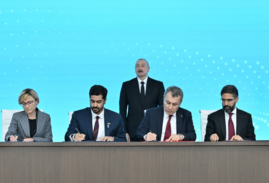 Bakı Enerji Həftəsi çərçivəsində maliyyə dəyəri 7,5 milyard dollar olan müqavilələr imzalanıb