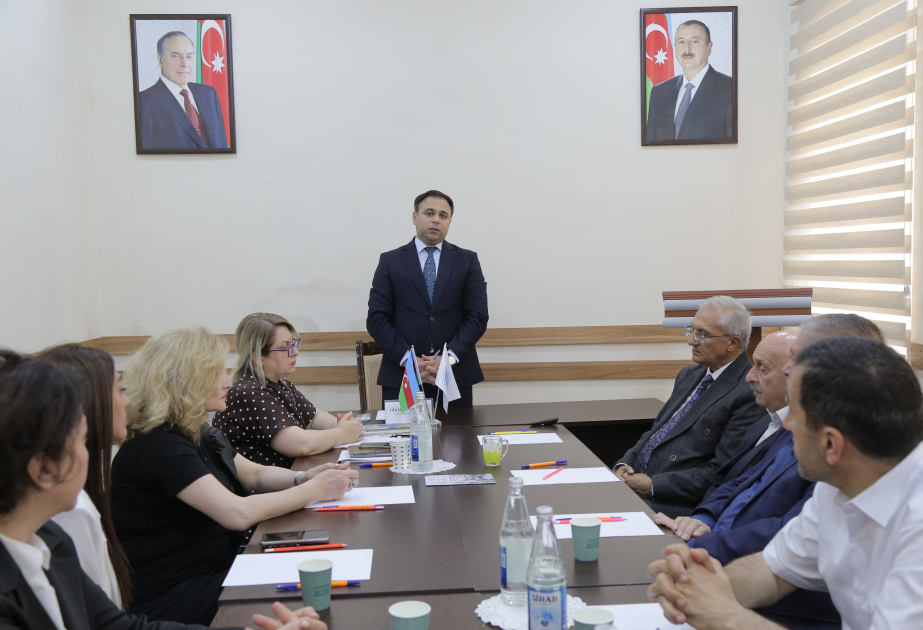 Şəhər folkloru: sosial kimlik kontekstində kollektiv yaddaş - elmi sessiya