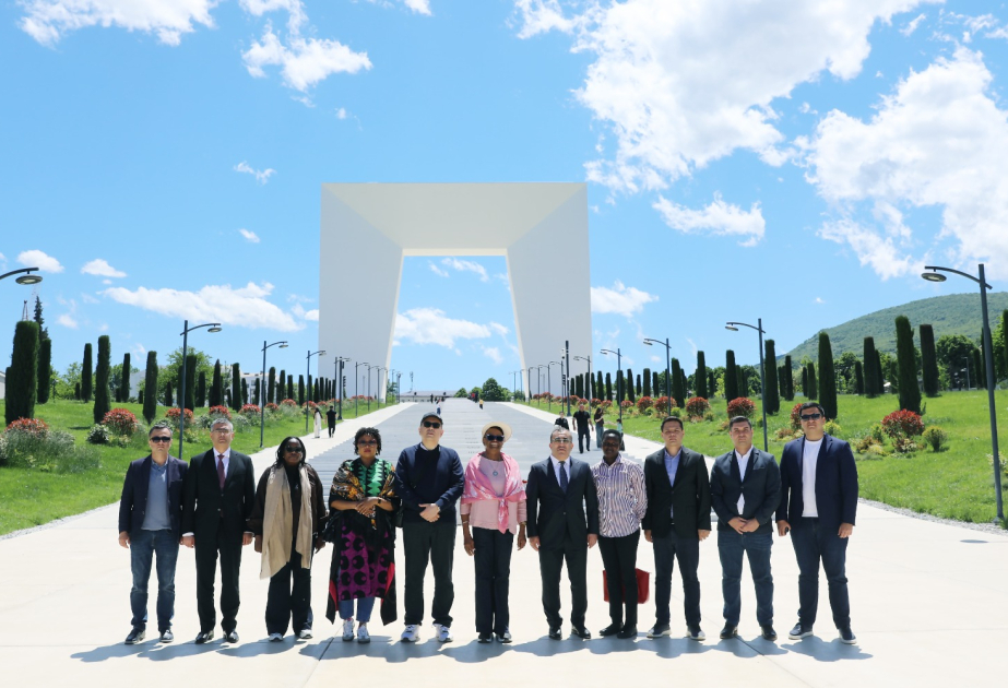 Kenya's Supreme Court delegation visits Garabagh