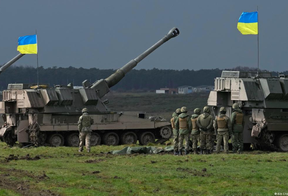 Avstraliya Polşada Ukrayna qoşunlarına təlim keçəcək