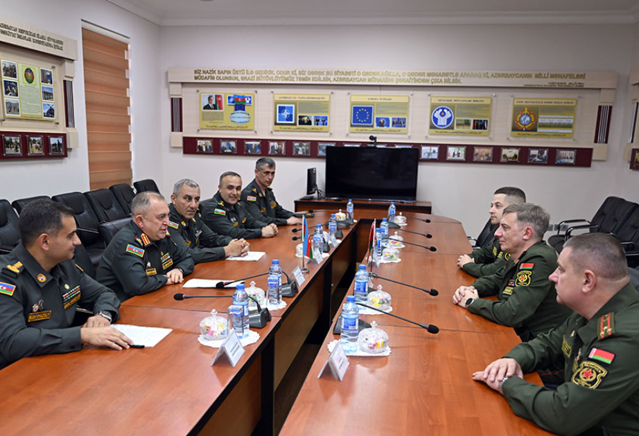 Bakou accueille une réunion de travail entre les juristes militaires de l’Azerbaïdjan et du Bélarus