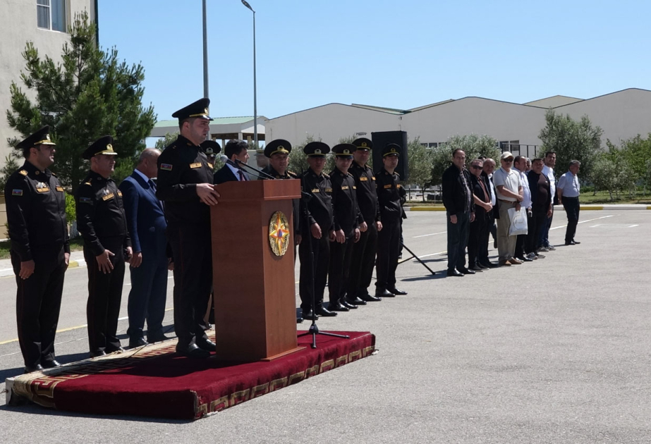 Paytaxt məktəbliləri zona birinciliyində qalib olublar