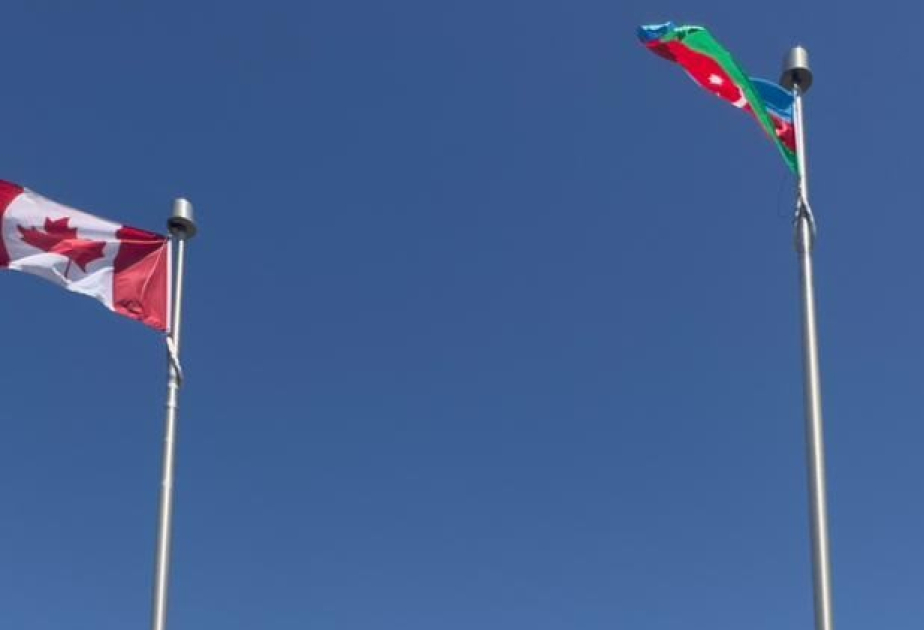 La Bandera Nacional de Azerbaiyán fue izada en la ciudad de Niagara Falls
