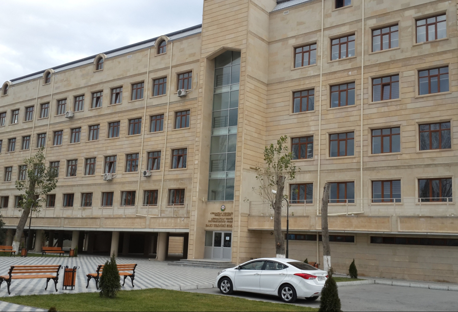 Bakı Texniki Kollecinə müəllim tələb olunur