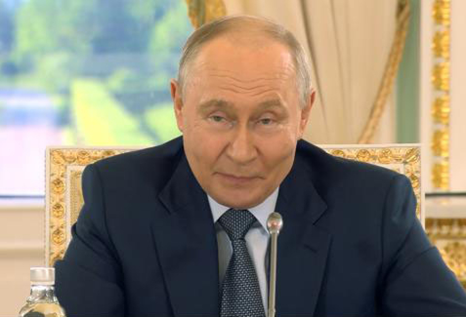 Prezident Putin: Rusiya və Azərbaycan bir sıra konkret istiqamətlərdə, o cümlədən energetika sahəsində danışıqlar aparır