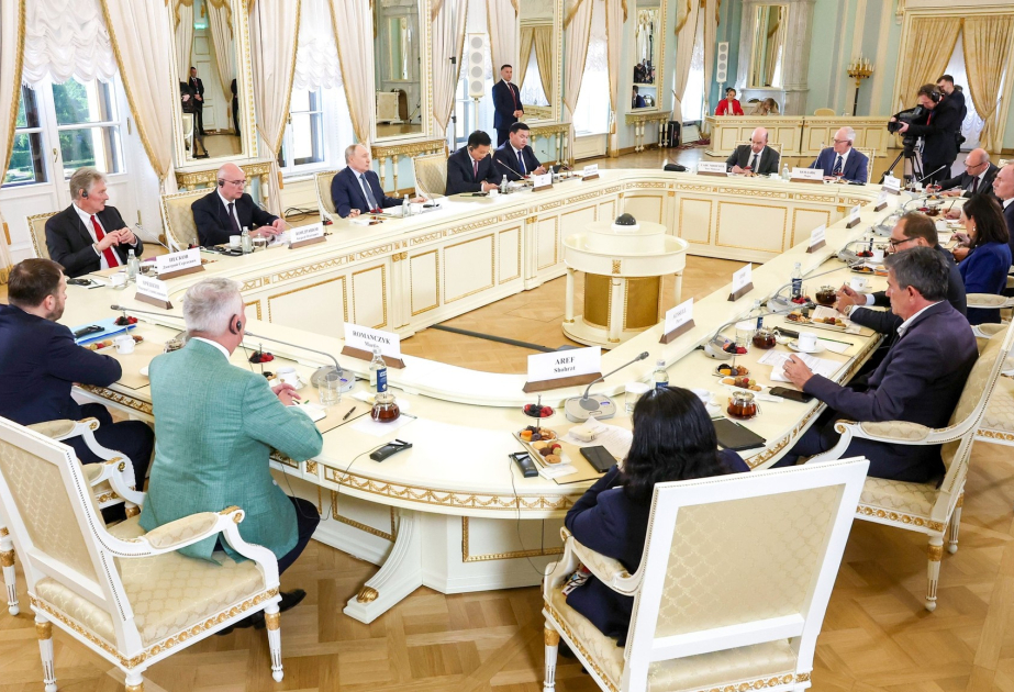 President Vladimir Putin: Russia and Azerbaijan are negotiating in a number of specific areas, primarily in the energy sector