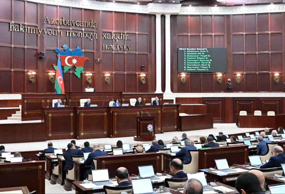 Milli Məclisin növbədənkənar sessiyasının ilk iclası: müzakirəyə 8 məsələ çıxarılıb