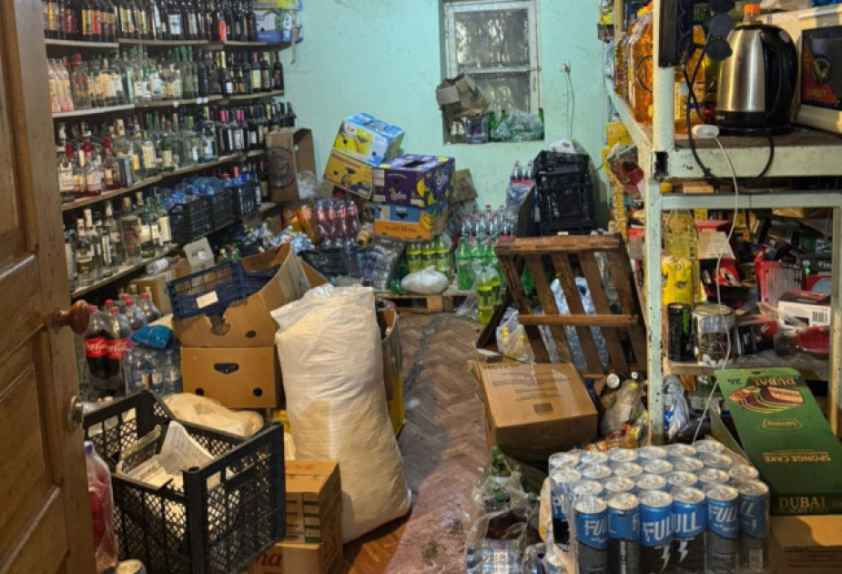 Gəncədə marketdə istehlaka yararsız məhsullar aşkarlanıb