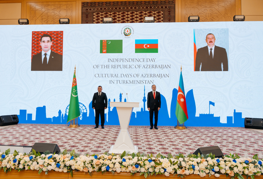 Empfang zum Unabhängigkeitstag Aserbaidschans in Turkmenistan veranstaltet