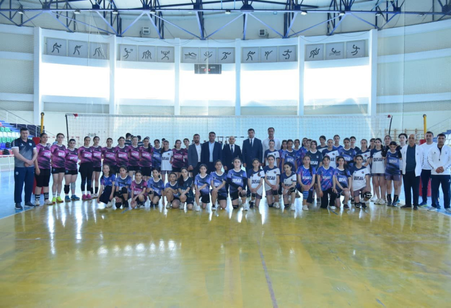 Qusarda gənc voleybolçuların seçimi aparılıb