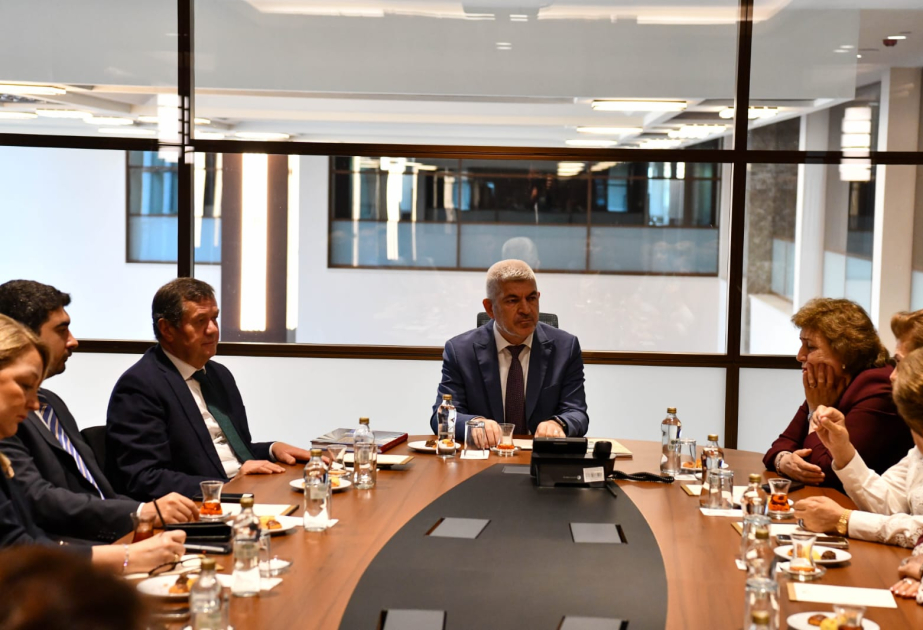 Türkiyənin Millət Kitabxanasına Qərbi Azərbaycanın irsinə dair kitablar təqdim olunub