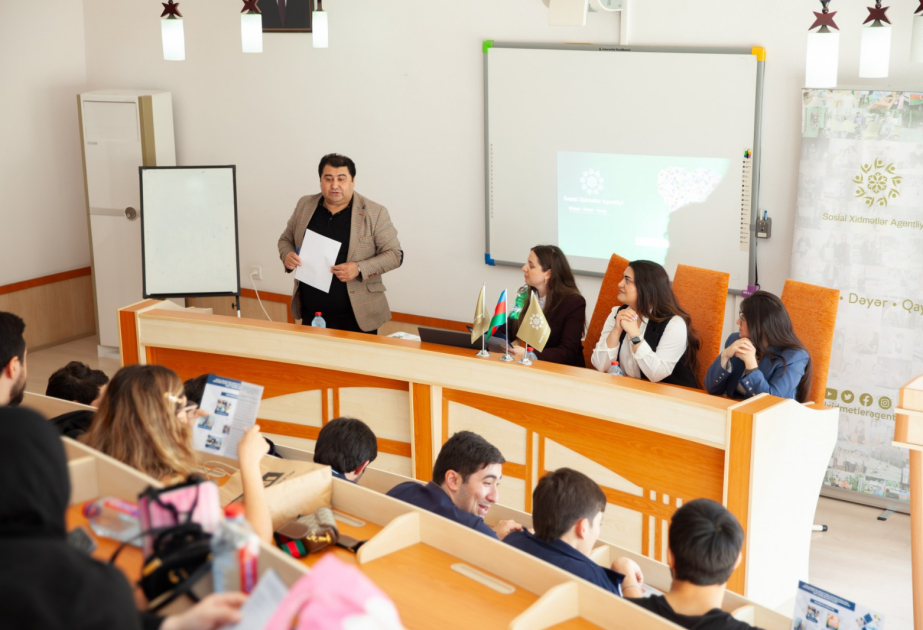 Sosial iş ixtisası üzrə təhsil alan tələbələrlə görüş təşkil edilib