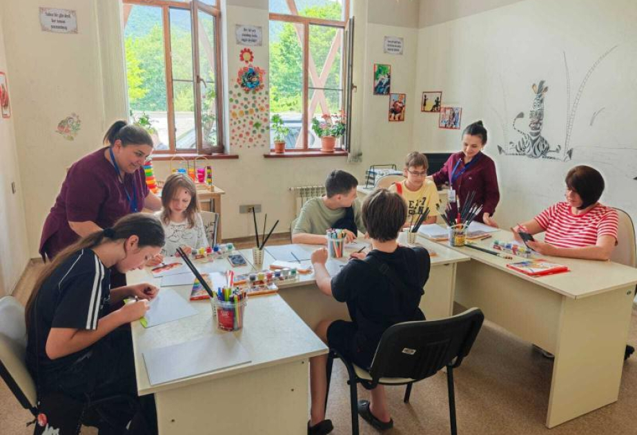 Ölkəmizdə ukraynalı uşaqlara reabilitasiya xidmətləri göstərilir