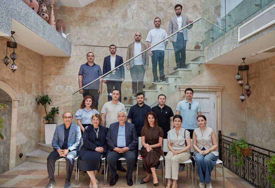 “Yüksəliş”in qalibləri “Ədibin Evi”ndə qədim irsimiz və idarəçilik ənənələrini öyrəniblər