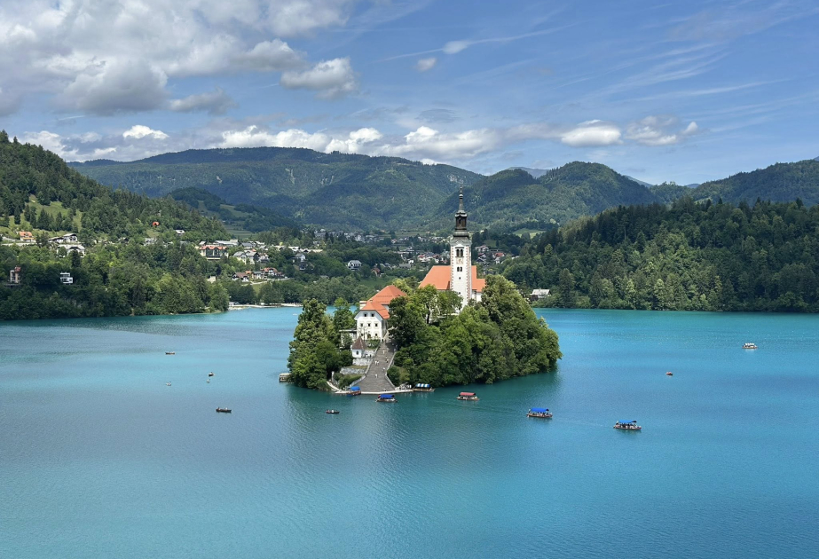 Azərbaycan Sloveniyada keçirilən Bled Su Forumunda təmsil olunub