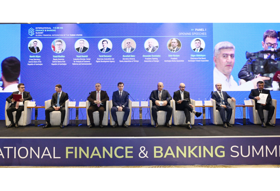توقيع مذكرة تفاهم بين جمعية البنوك الأذربيجانية وجمعية تطوير الشبكات التجارية