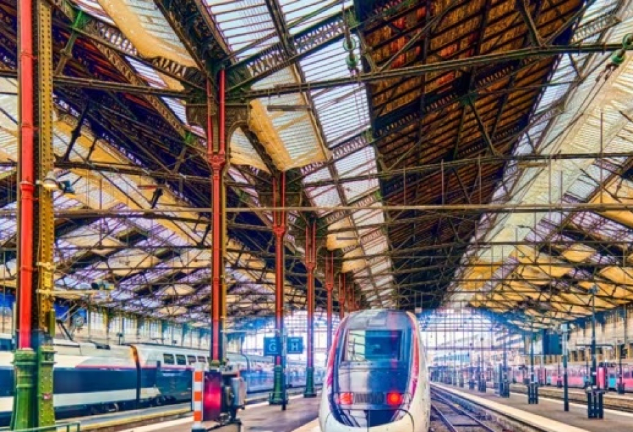 Grève SNCF : un TGV sur trois annulé mercredi sur fond de mobilisation unitaire des syndicats