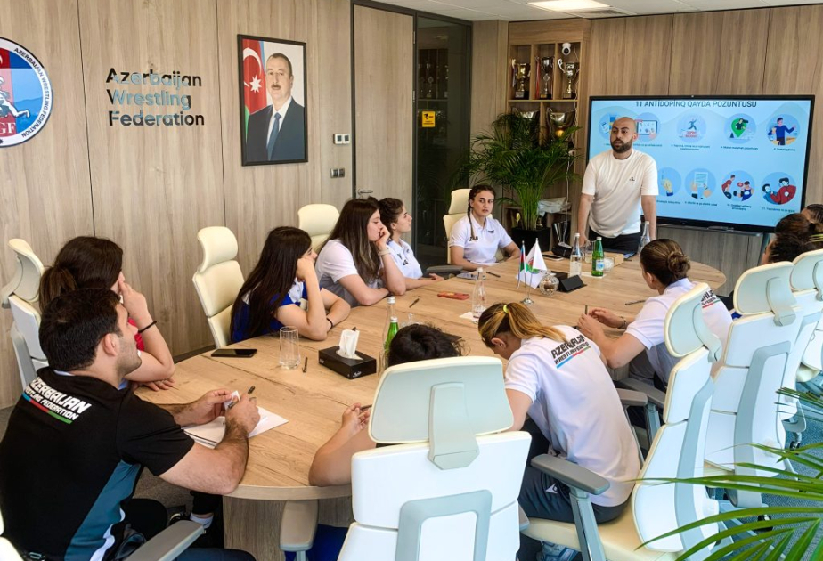 Qadın güləşi üzrə milli komandanın üzvləri yeni antidopinq qaydaları ilə tanış olublar