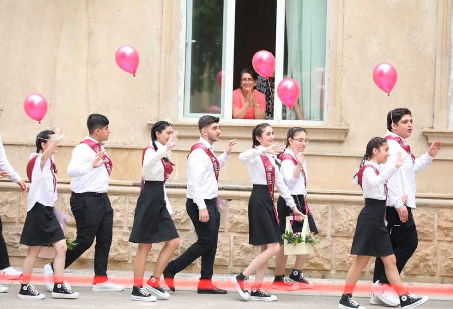 В этом году более 87 тысяч учащихся станут выпускниками столичных школ
