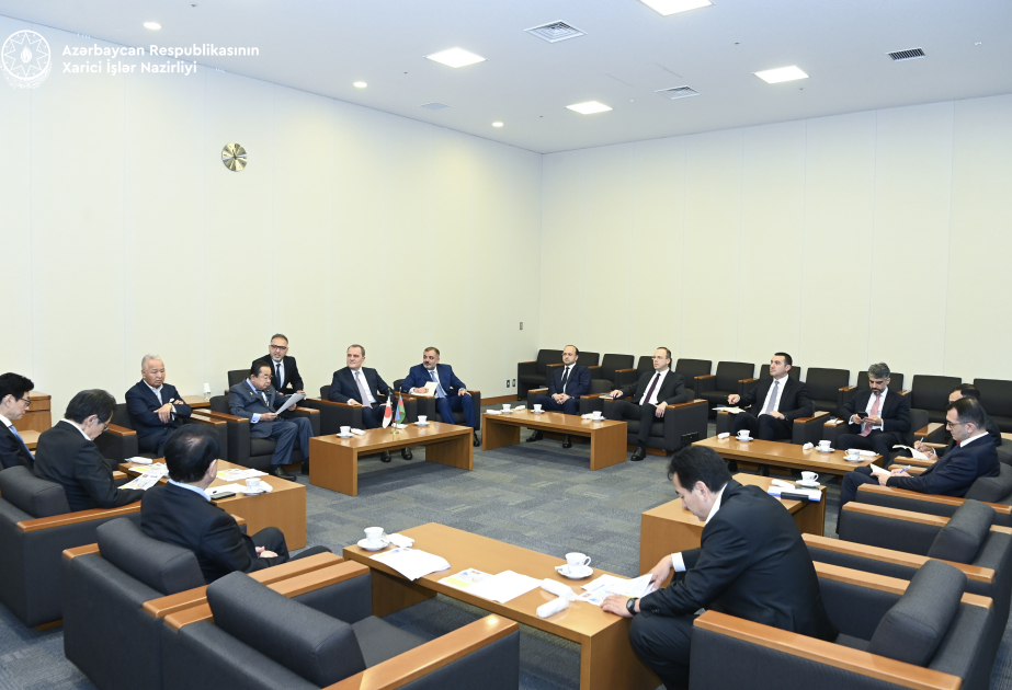 Министр Джейхун Байрамов обсудил в Токио процесс нормализации отношений с Арменией