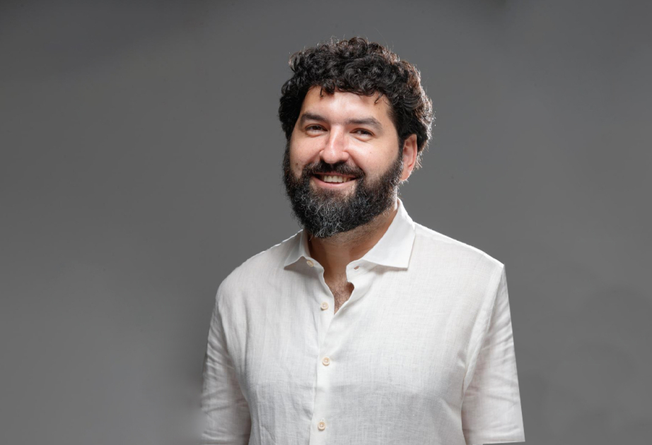 Psixoloq: Sosial şəbəkə məhdudiyyətləri uşaqların emosional inkişafına müsbət təsir edəcək
