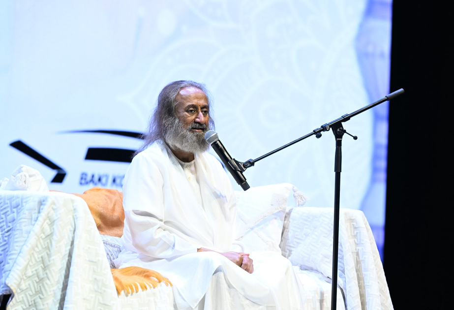Bakıda meditasiya və daxili harmoniya mövzusunda görüş: Sri-Sri Ravi Şankarın mesajları