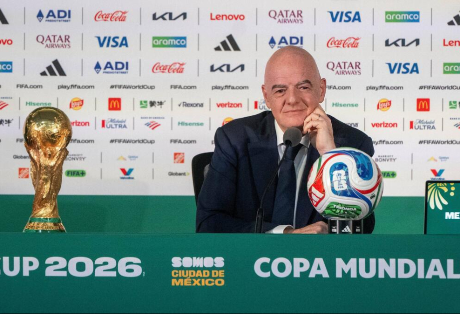 Infantino schwärmt vor WM-Start von Donald Trump