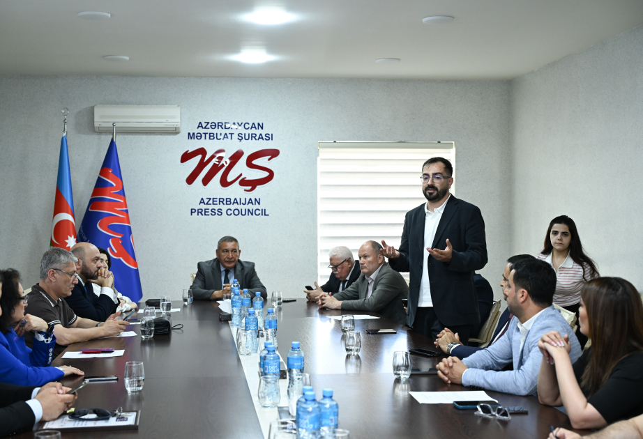 Məqsəd 16 yaşınadək uşaqların internetə çıxışını deyil, sosial platformalara girişini məhdudlaşdırmaqdır