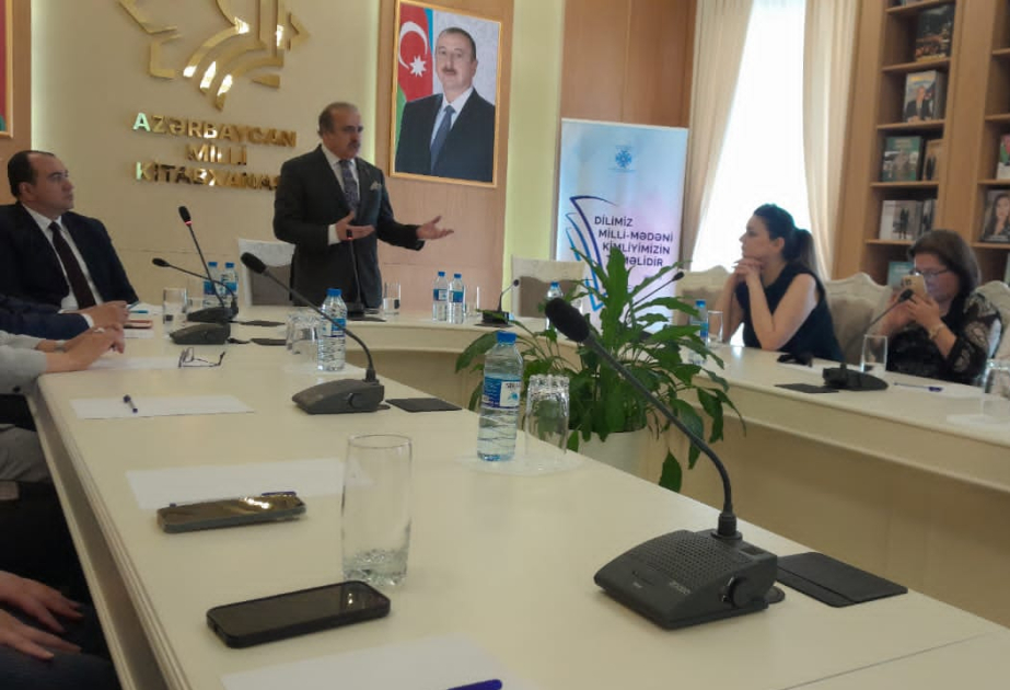 Milli Kitabxanada “Dilimiz milli-mədəni kimliyimizin təməlidir" mövzusunda seminar təşkil olunub